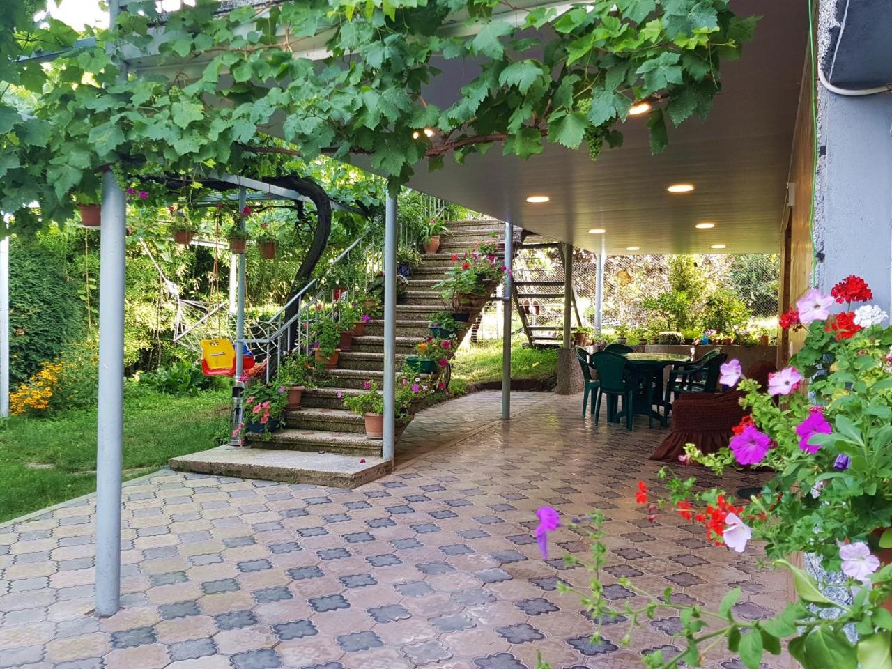 Valiko House In Telavi Hotel Exterior foto